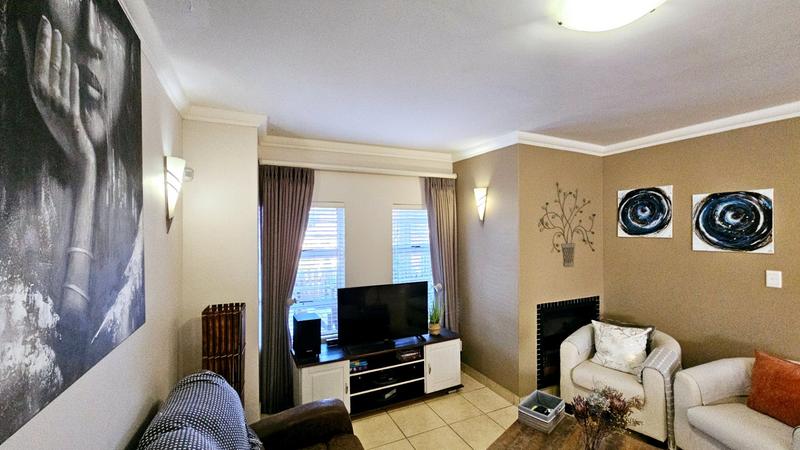 3 Bedroom Property for Sale in Island View Western Cape